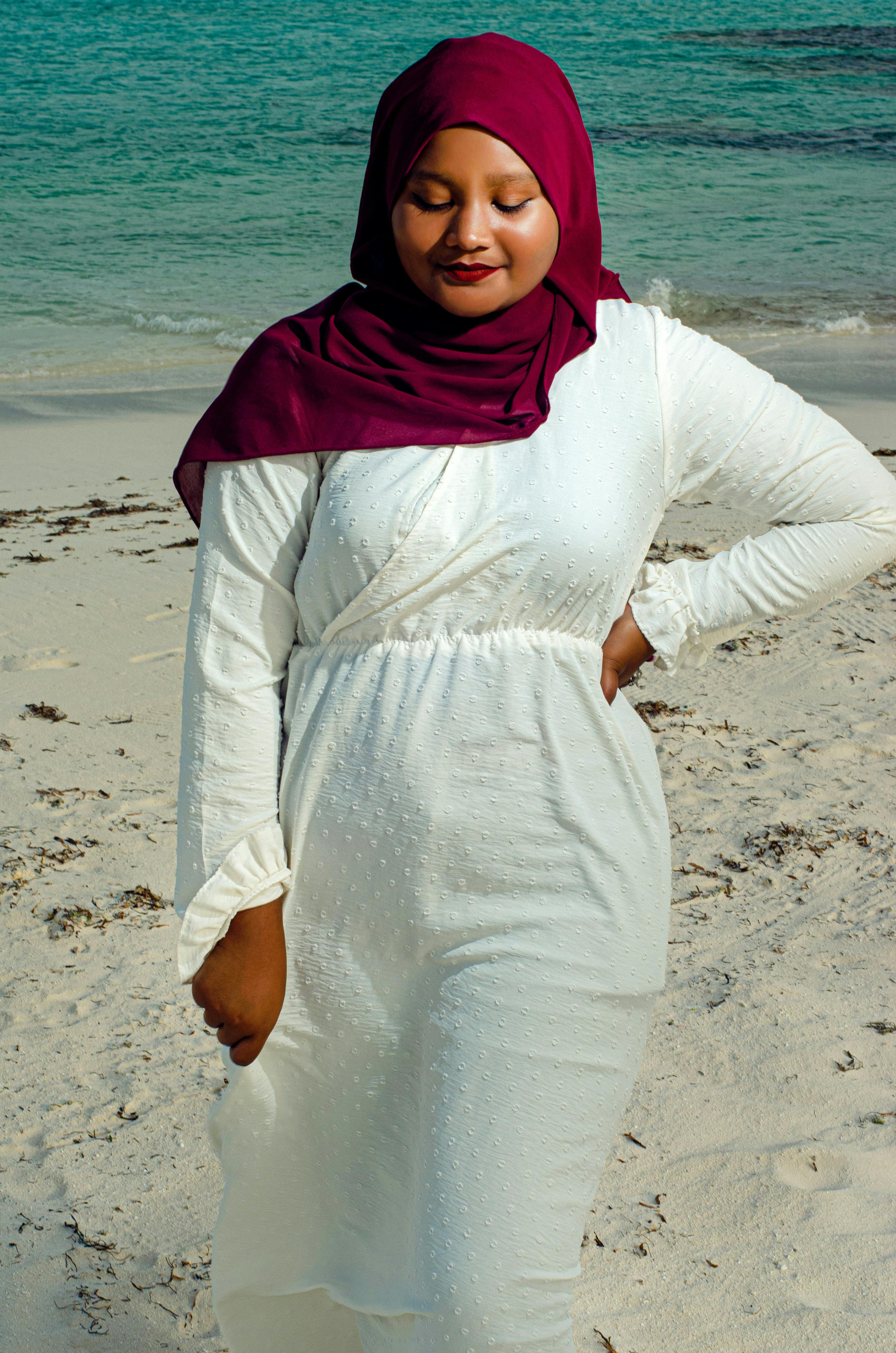 Woman in Hijab Standing on Beach Free Stock Photo