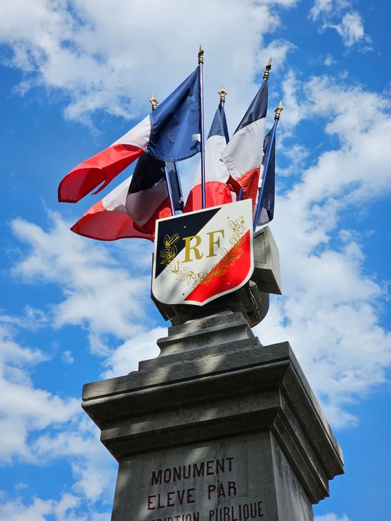OFII et examen civique 2026 : quelles différences ?