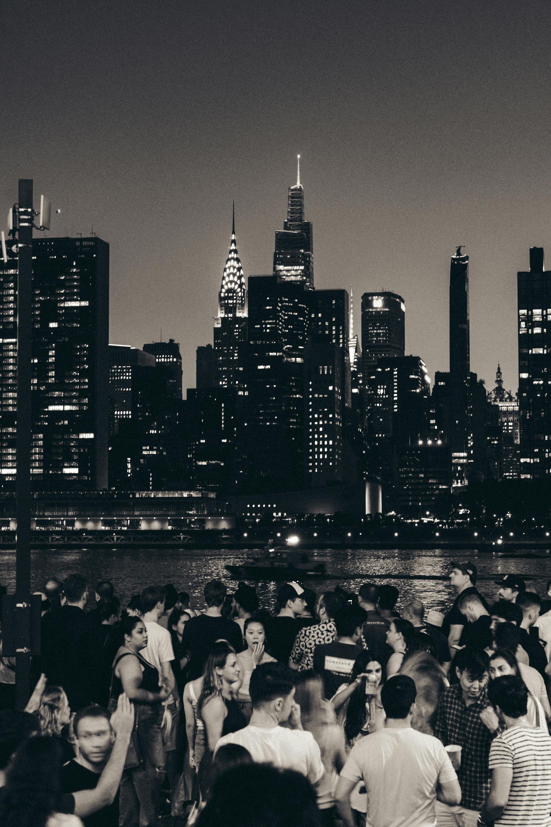 crowd in new york in black and white