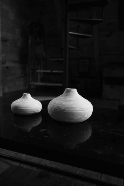 Basalt incense vessel in slate — photo by Brunxs on Pexels