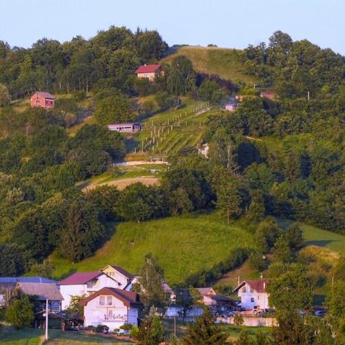 Immagine gratuita di campagna, case, collina