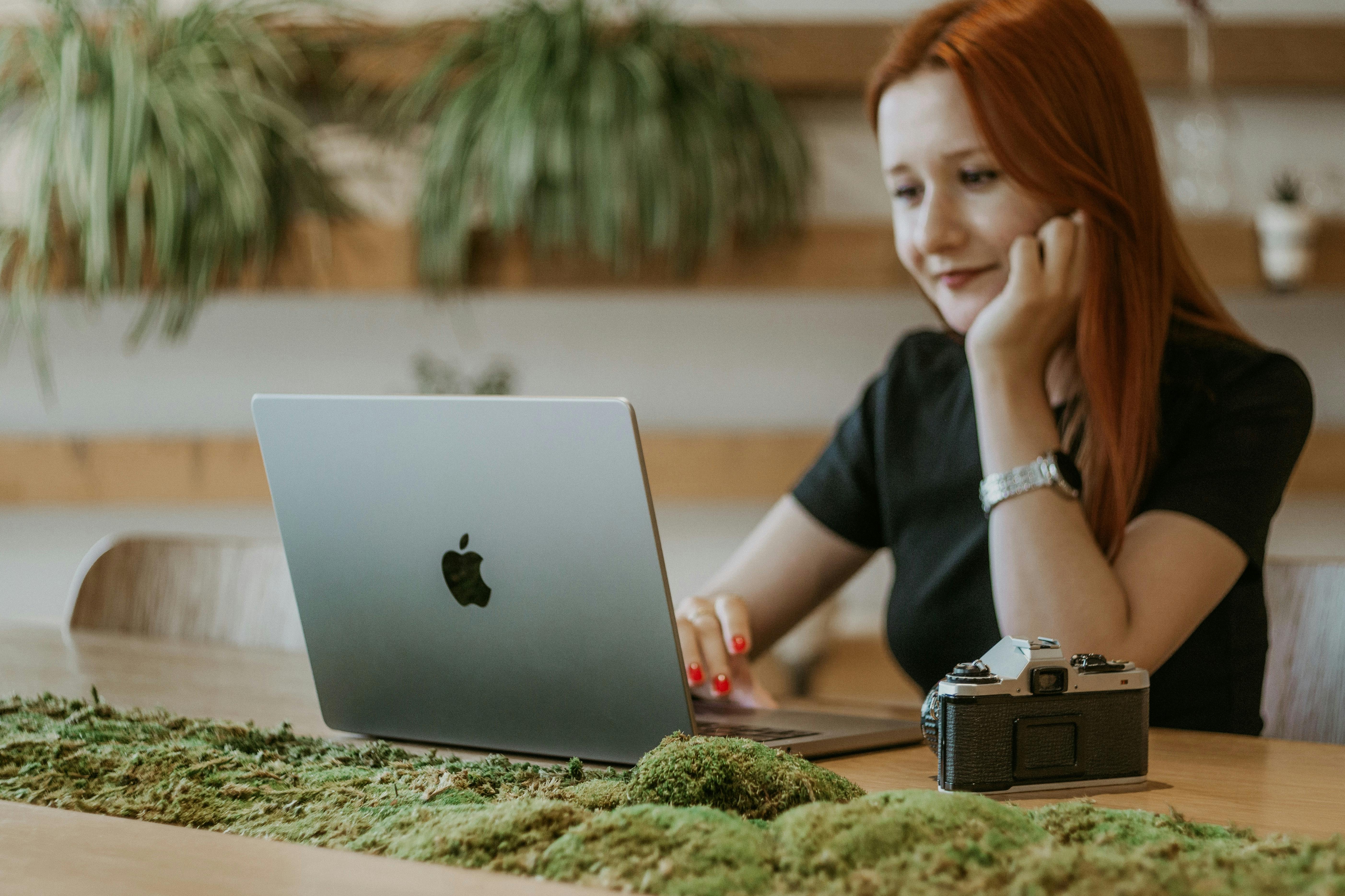 I’ve Been a Digital Nomad for Over 7 Years—These Are My 5 Favorite Remote Work Destinations — Photo by Beyzanur K. on Pexels