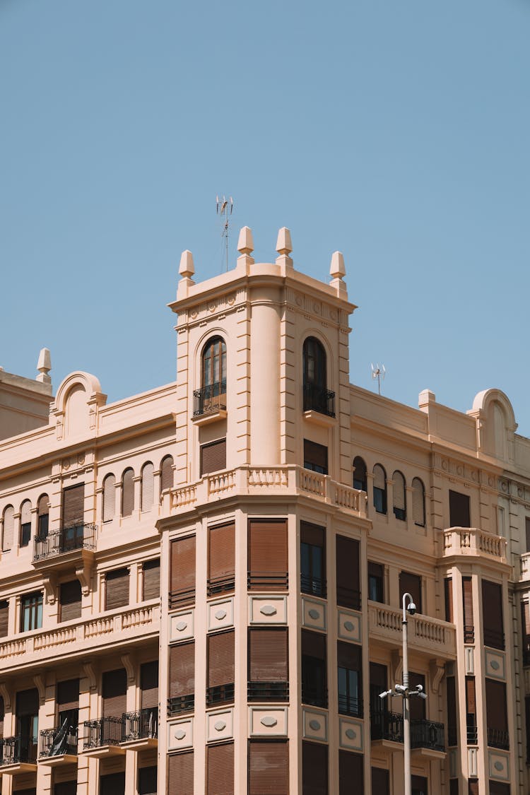 Traditional Tenement In Valencia