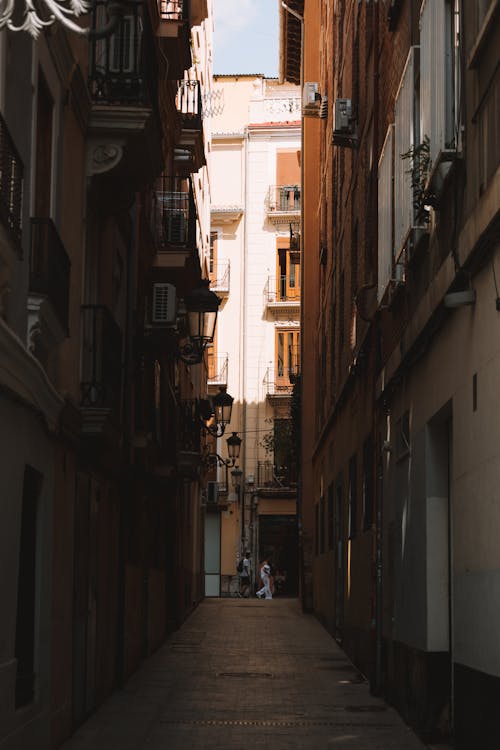 Fotos de stock gratuitas de calle, callejón, calles de la ciudad