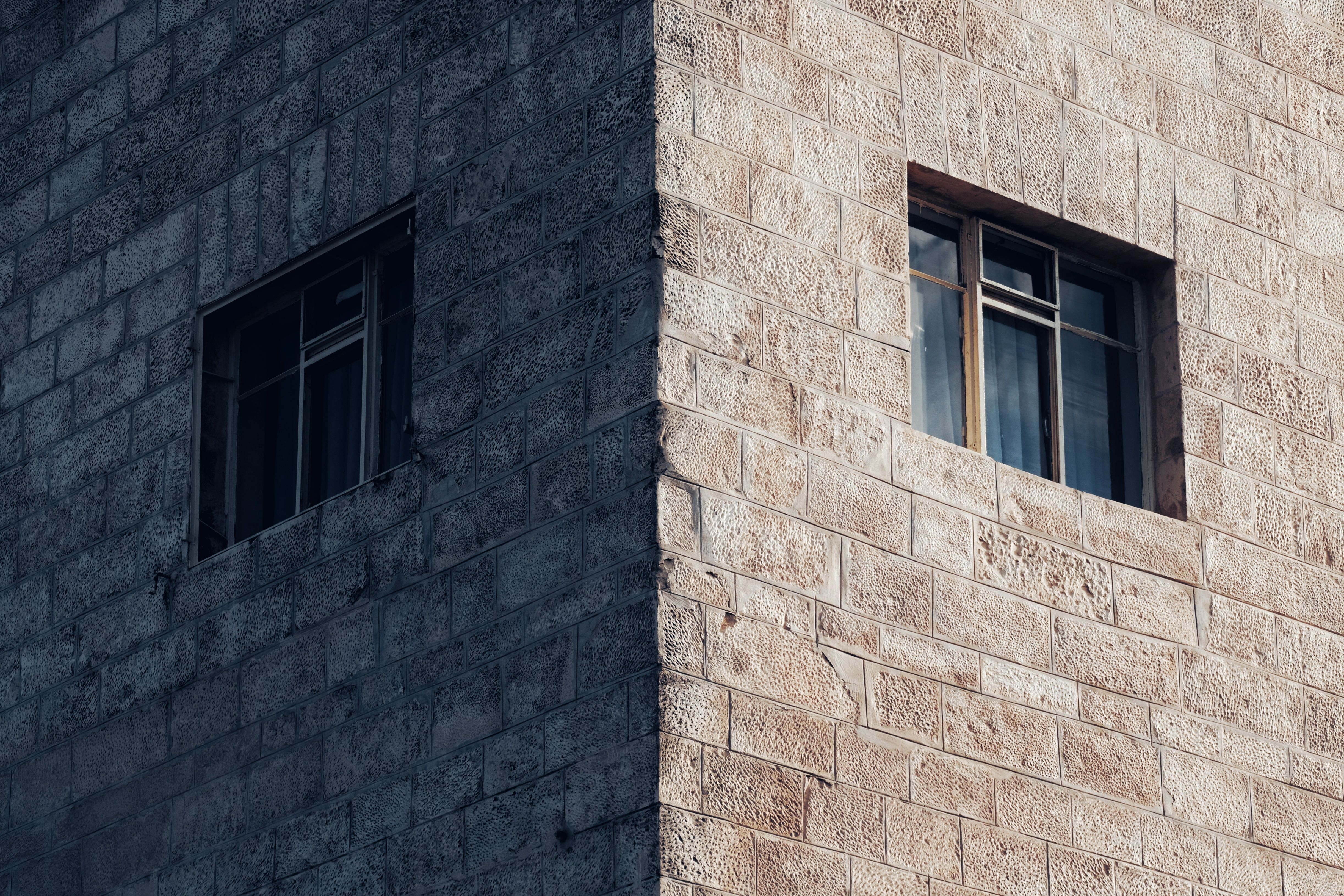 granite corner stone building architecture