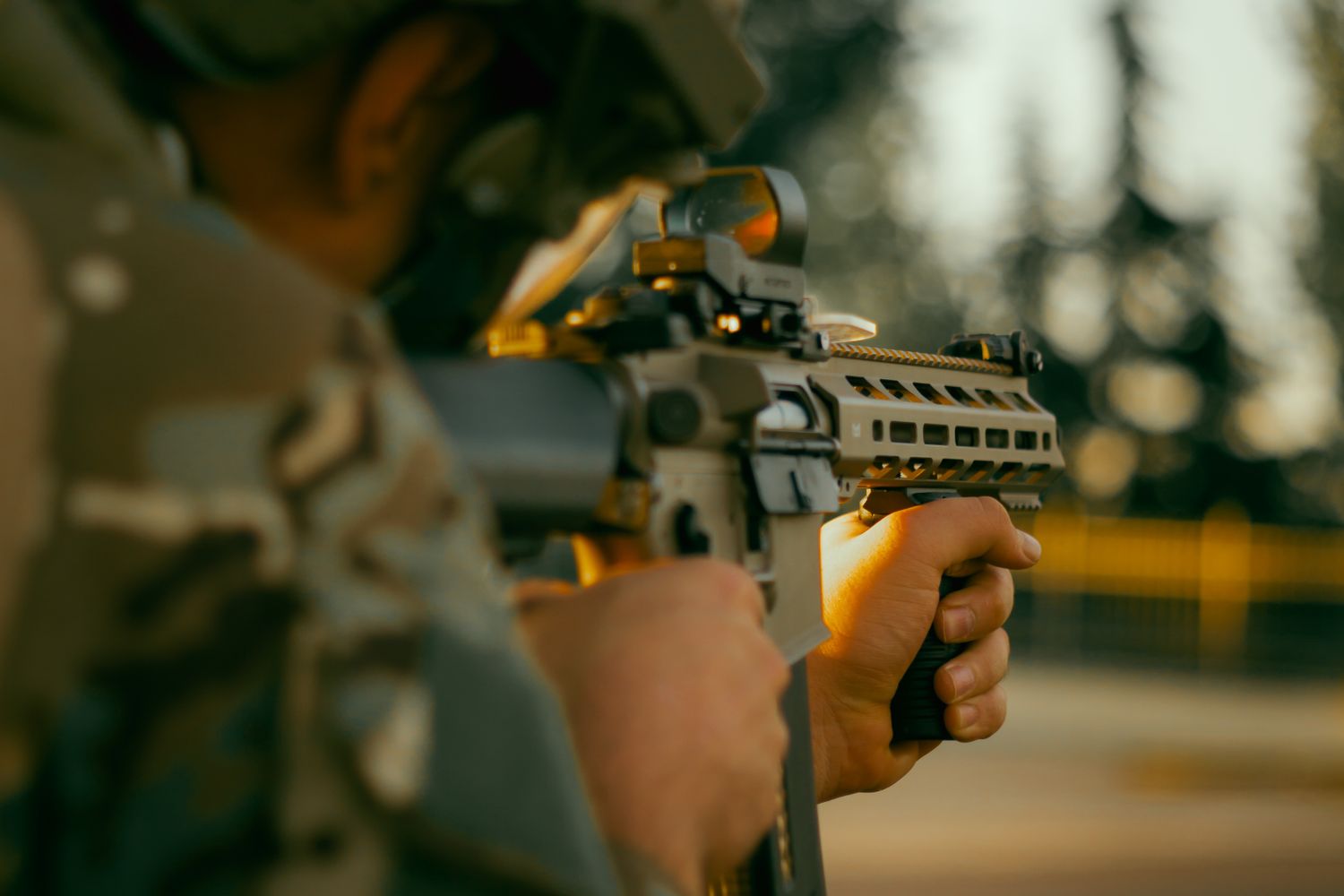 Tactical Rifle Crop Tactical Rifle Photos, Download The BEST Free Tactical Rifle Stock ...