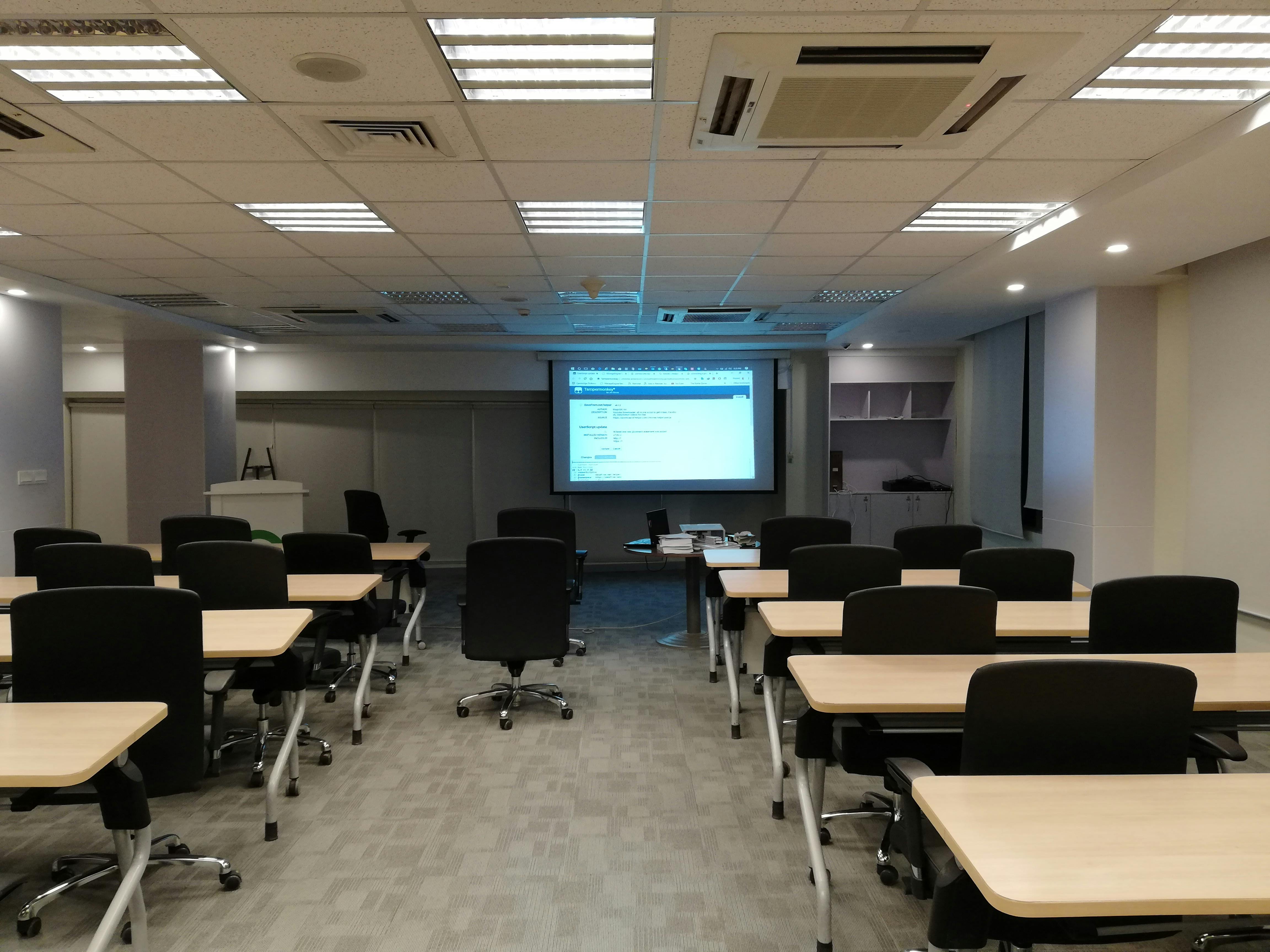 Free stock photo of office, presentation hall, projector