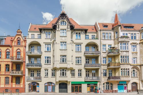 Ingyenes stockfotó aan lichtbak toevoegen, bérházak, épületek témában