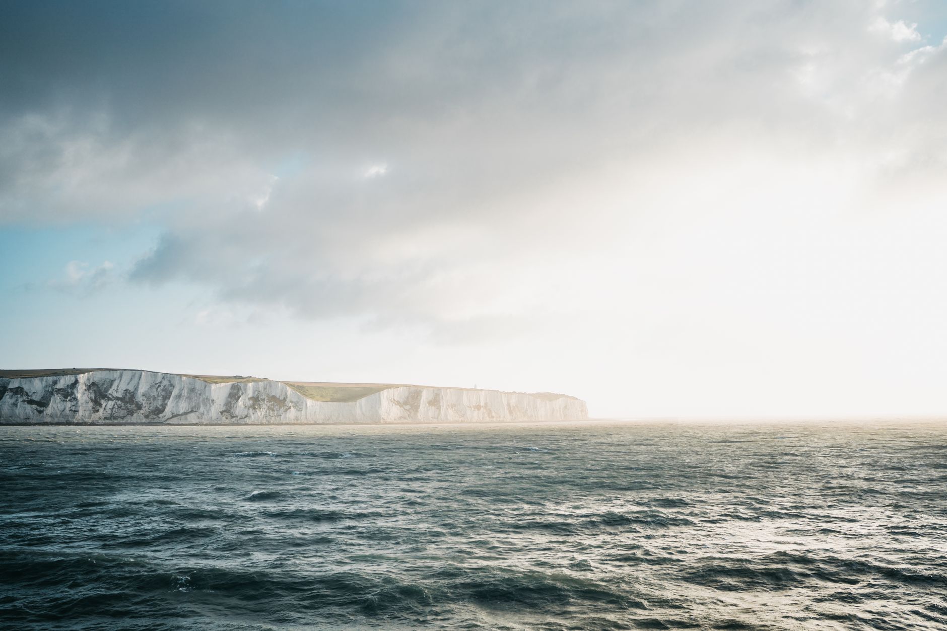 Unearth Majestic Beauty of England: The Ultimate Travel Masterpiece