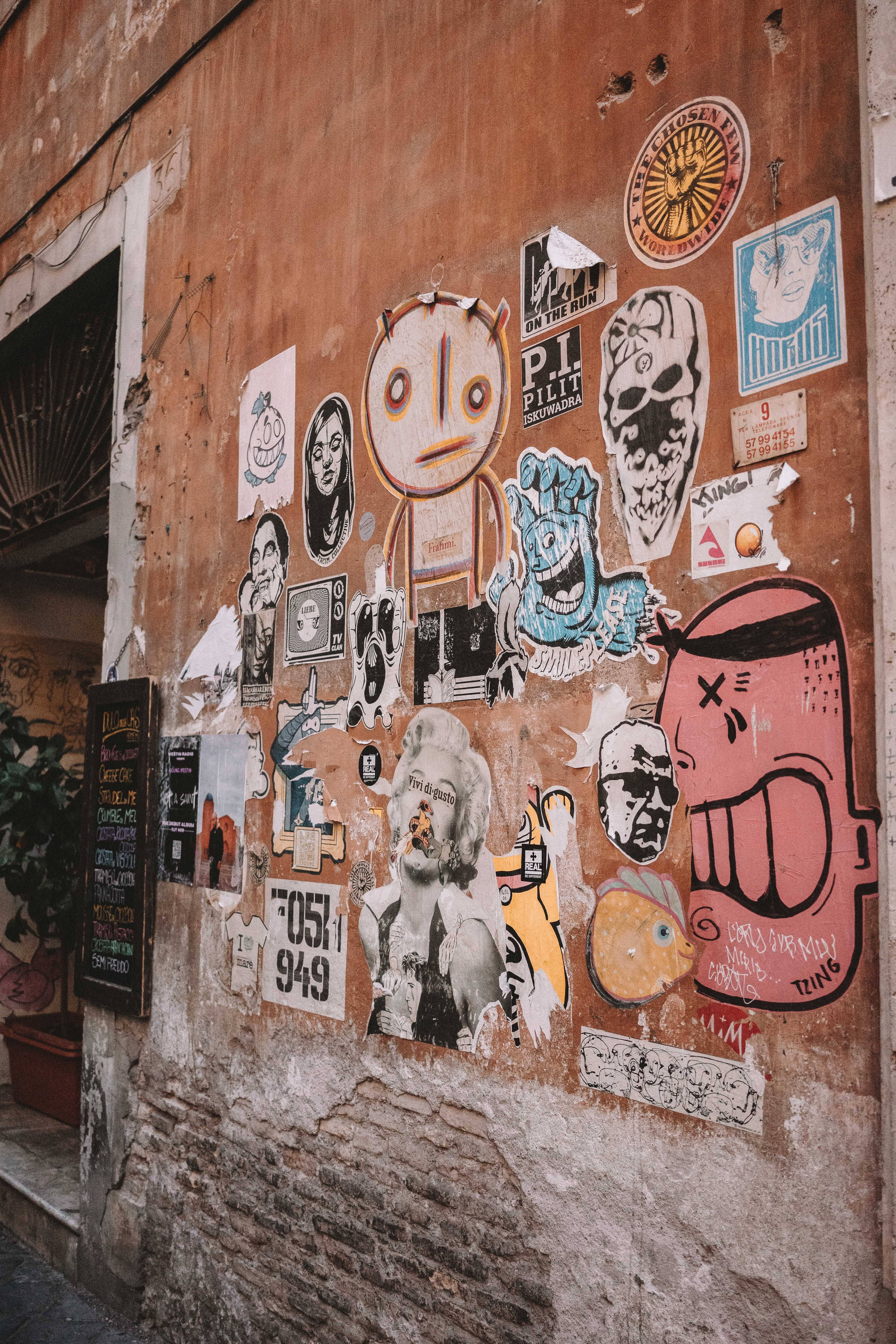 View of Graffiti on a Rundown Wall of a Building in City · Free Stock Photo