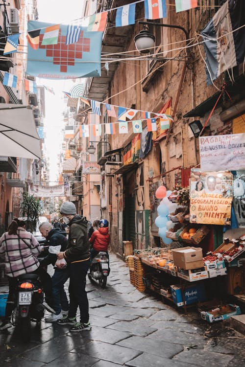 An Alley in a City 