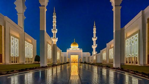 Free art of seeing mosque Stock Photo