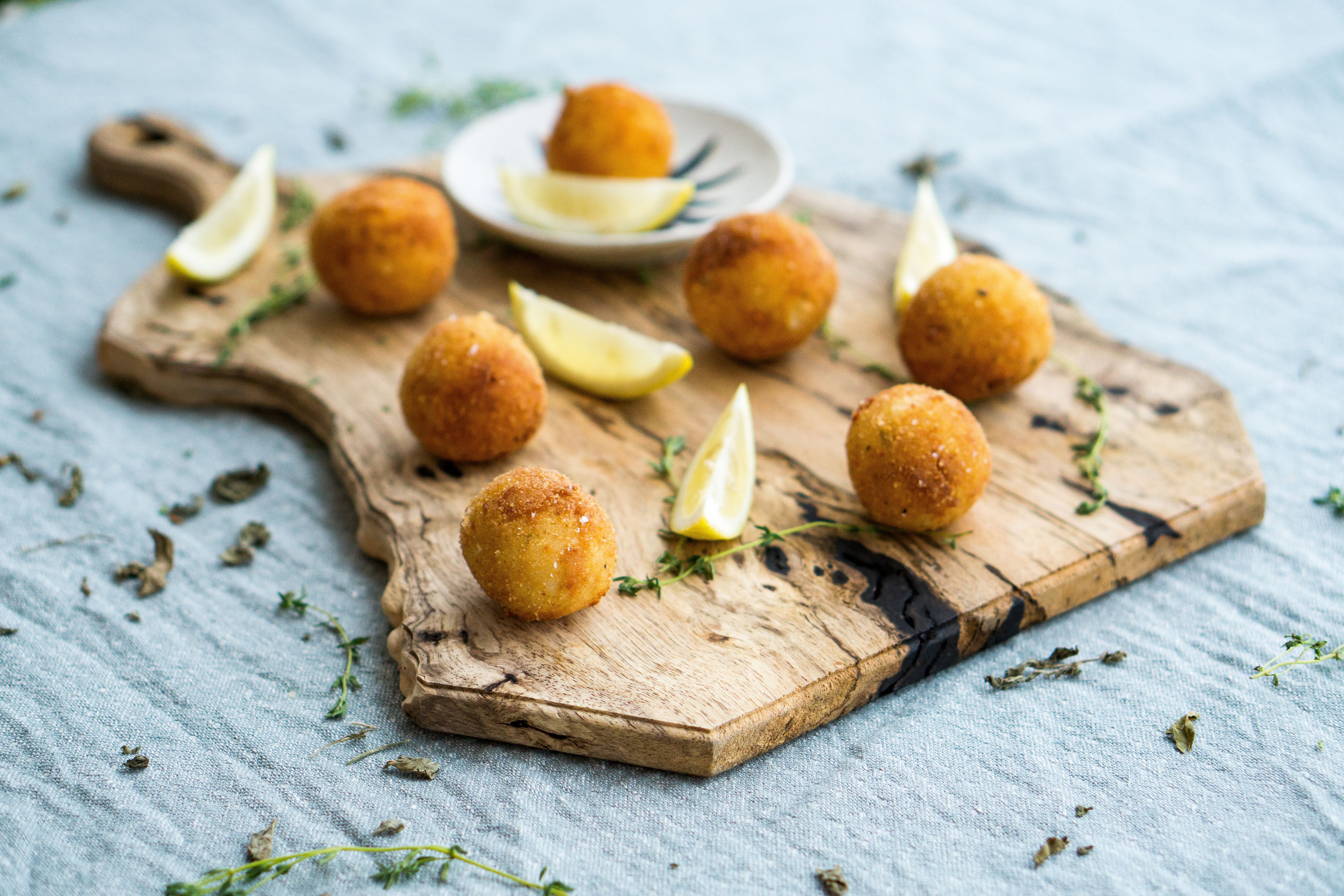 Arancini Topları italyan usulü, pirinçli toplar, arancini tarifi,meşhur arancini
