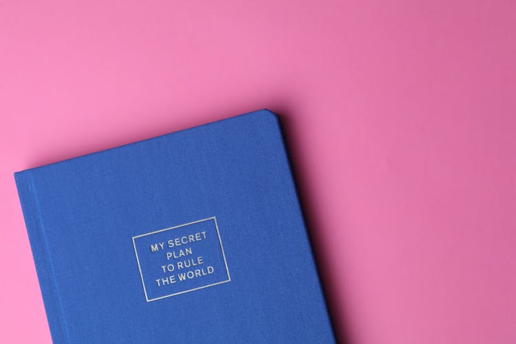 Unlock Your Inner Calm: A Guide to Mindful Journaling thumbnail