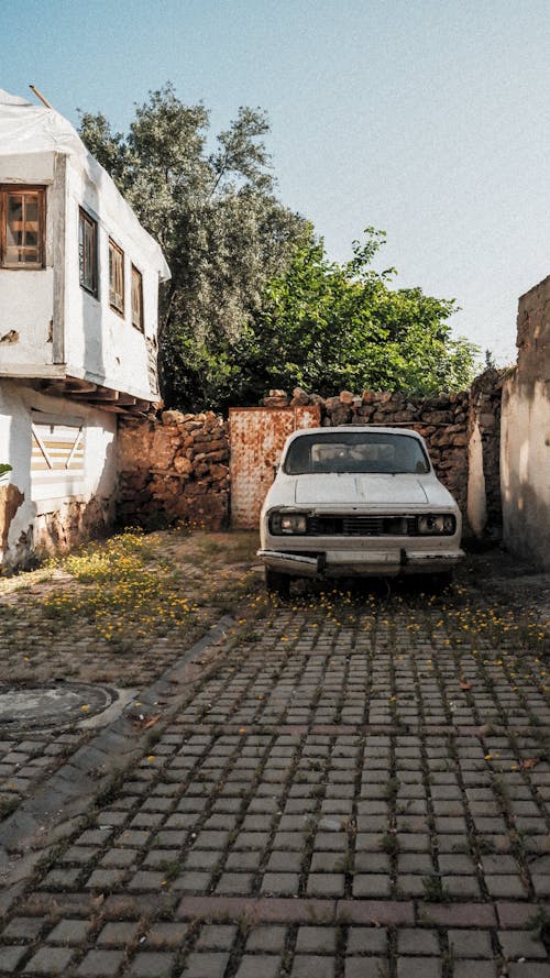 Abandoned Vintage Car 