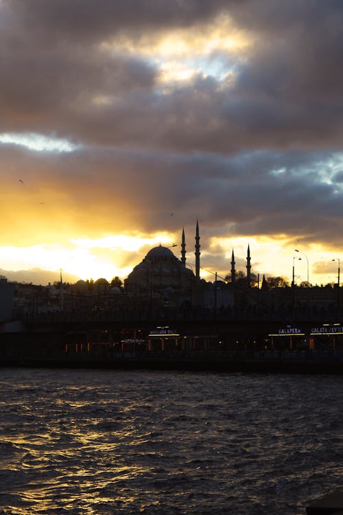 Gratis stockfoto met avondzon, bosphorus, zonsondergang strand