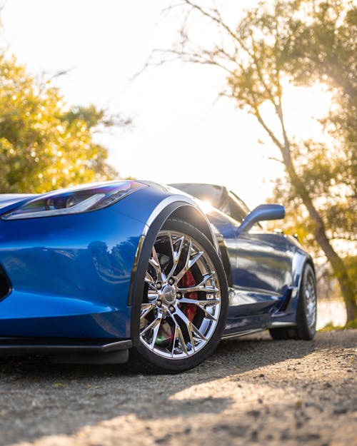 Shining Silver Alloy Wheel of Chevrolet Corvette