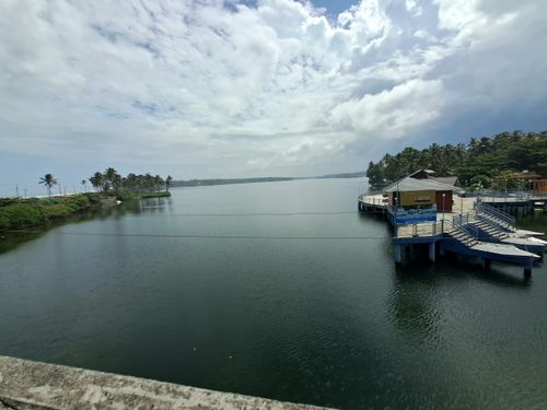 Free Backwaters with boat house Stock Photo