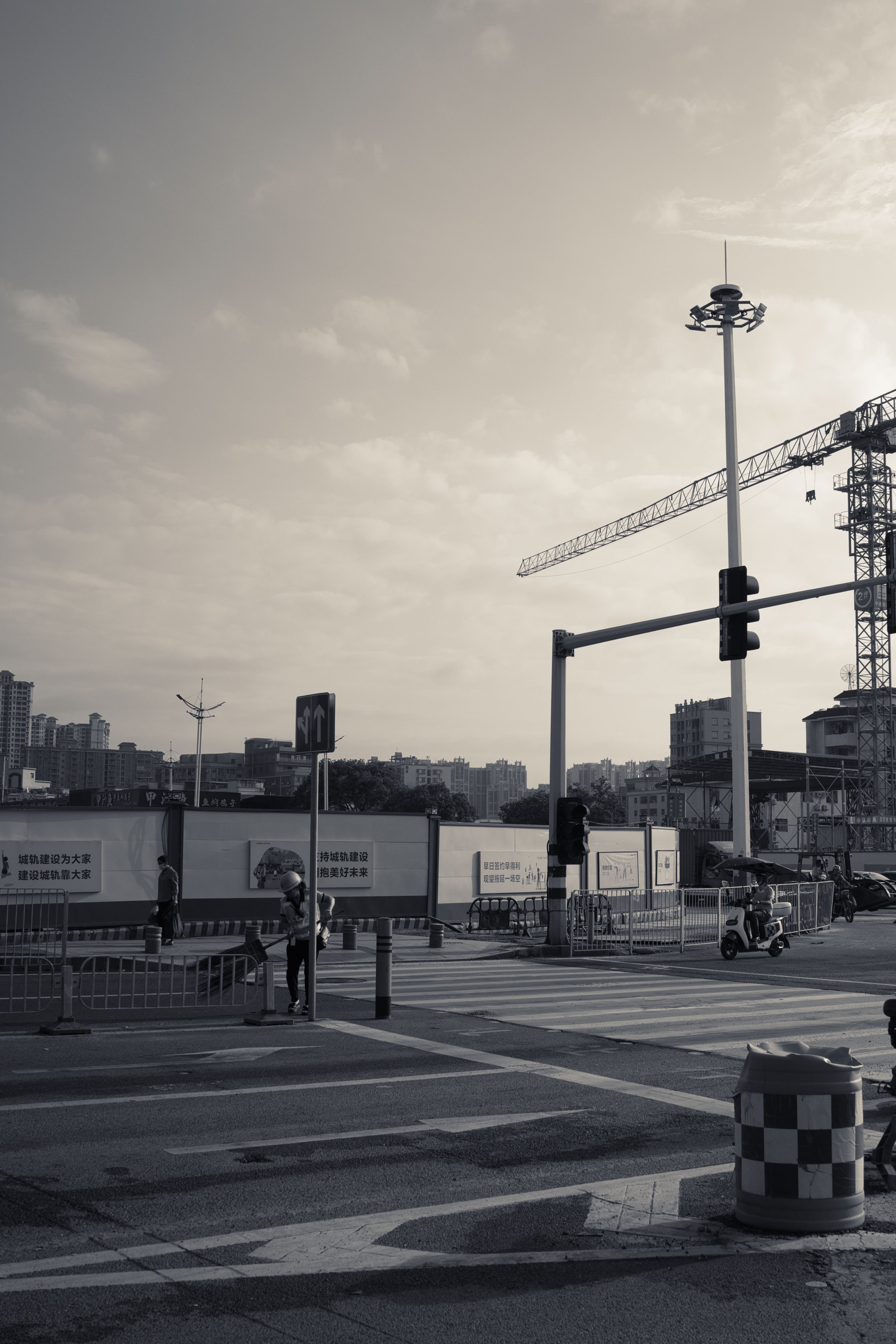 Worker With Signs Photos, Download The BEST Free Worker With Signs ...