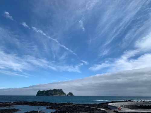 Free An unbelievable, magical seaside landscape Stock Photo