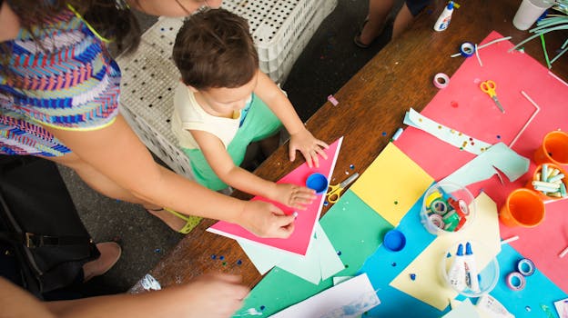 Free stock photo of working, child, kid, boy
