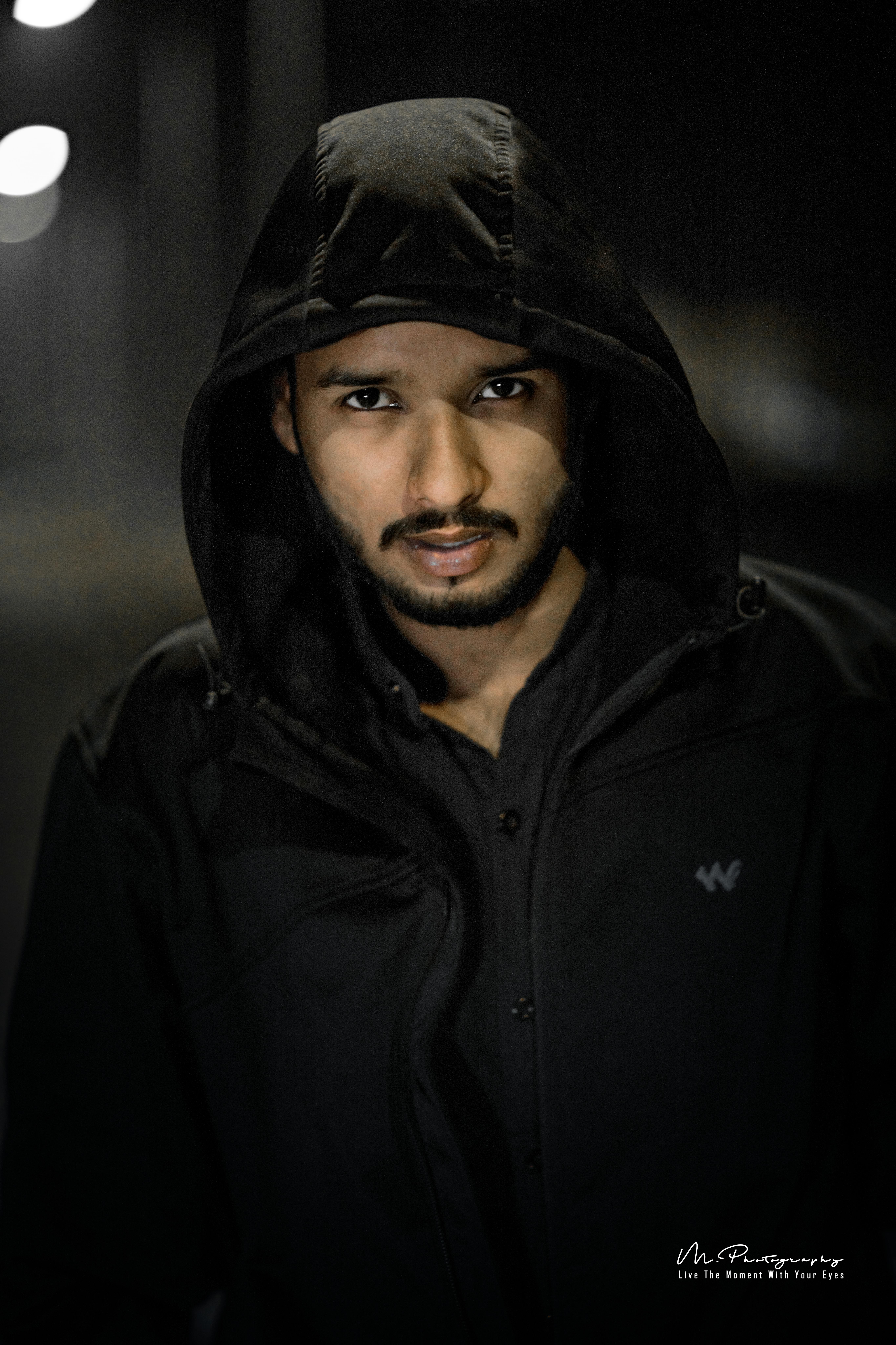 适合晚上和女朋友看的恐怖片，适合晚上和女朋友看的恐怖片有哪些