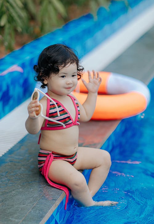 Základová fotografie zdarma na téma asijská holka, bazén, černé vlasy