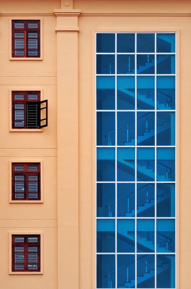 Blue Window Photos, Download The BEST Free Blue Window Stock Photos ...