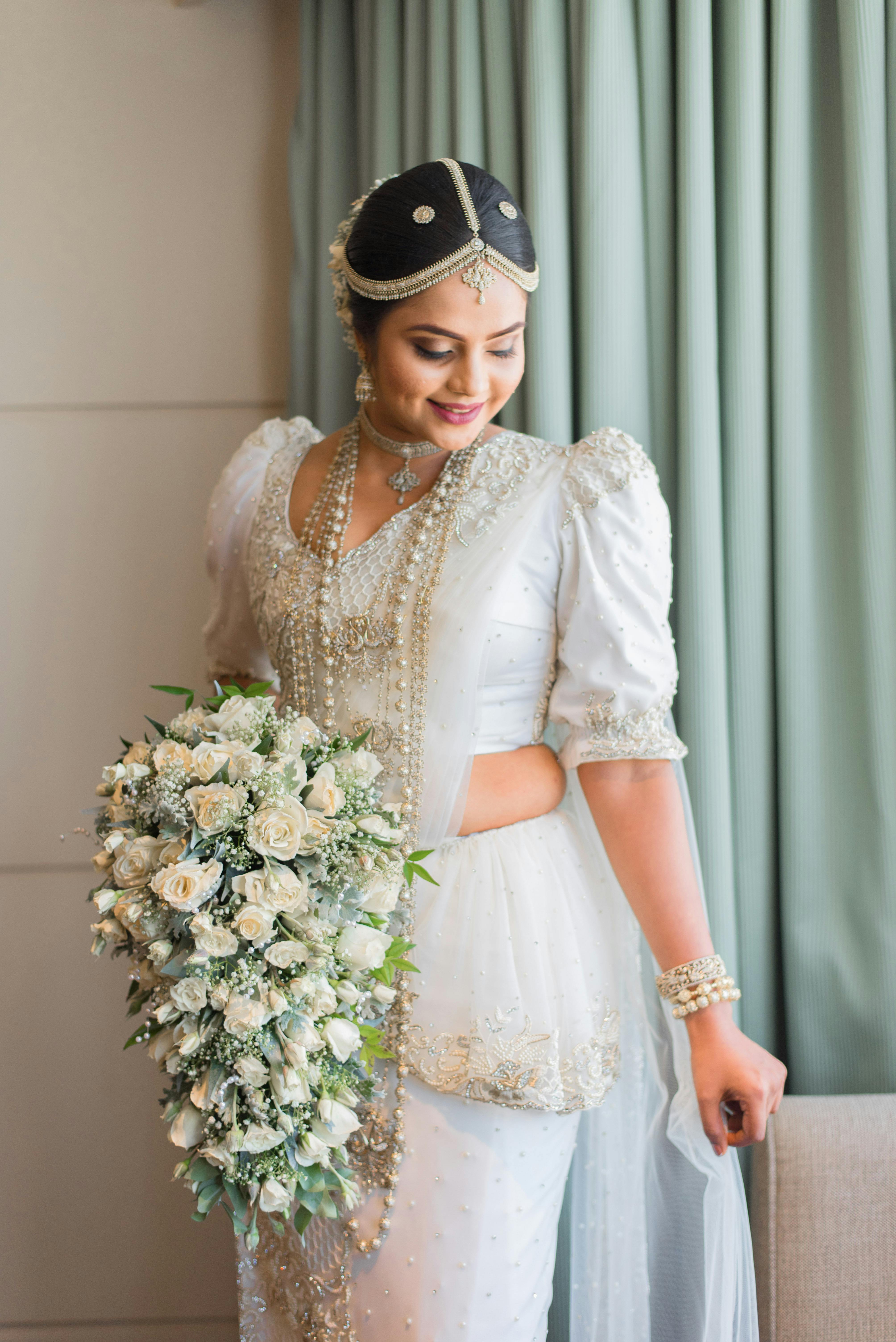 Gorgeous Christian Brides In Sarees Who Took our Breath Away! | Christian  wedding sarees, Christian bride, Christian bridal saree