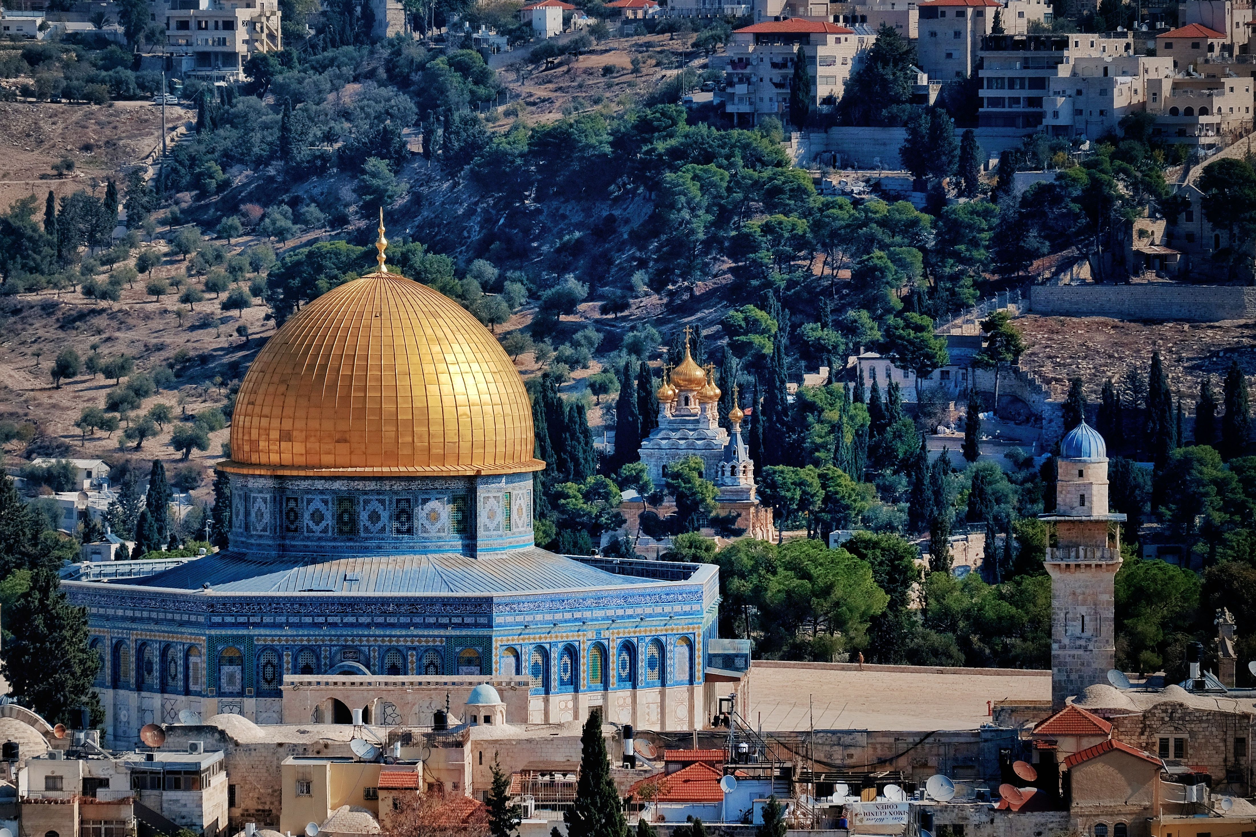 كيف تحافظ على الوضع الراهن في موقع الأقصى المقدس أمام التحديات الوطنية