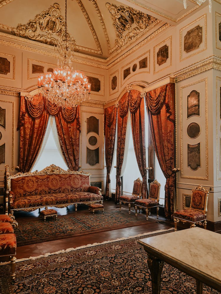 Historic Chamber In The Palace