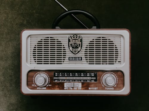 Immagine gratuita di nostalgia, radio, retrò