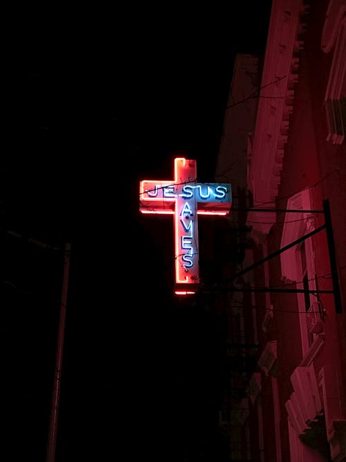 Gratis Yesus Menyelamatkan Papan Tanda Neon Foto Stok