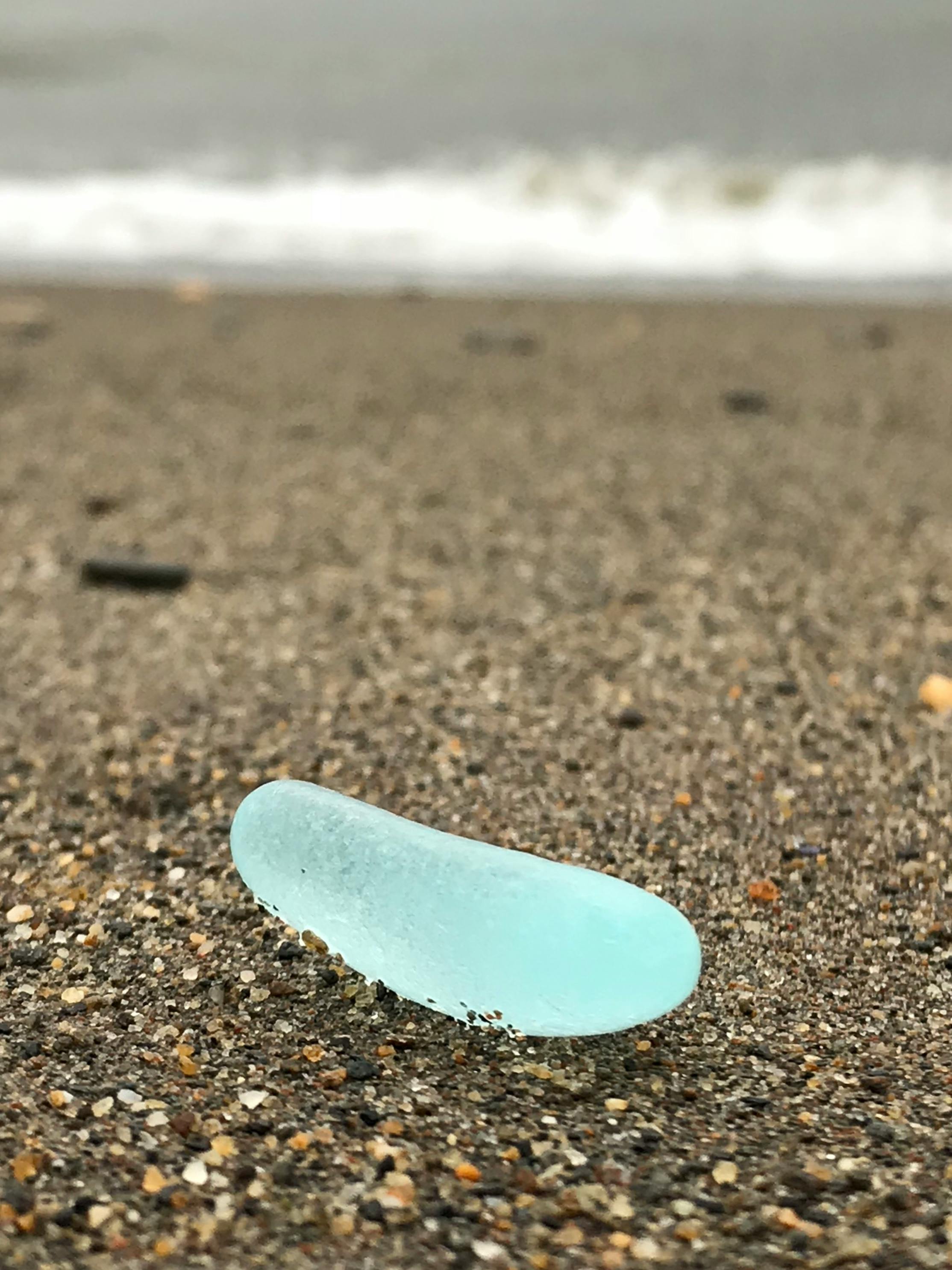 free-stock-photo-of-sea-glass