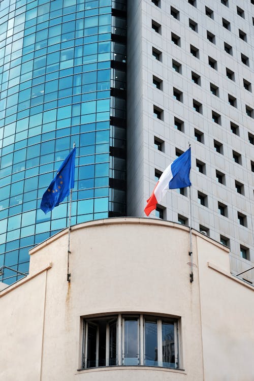 Kostnadsfri bild av byggnad, europeiska unionen flagga, flaggor