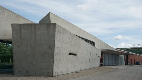acımasız mimarisi, beton, bina cephesi içeren Ücretsiz stok fotoğraf