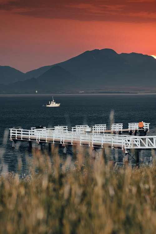 Free stock photo of 4k wallpaper, beautiful sunset, boat
