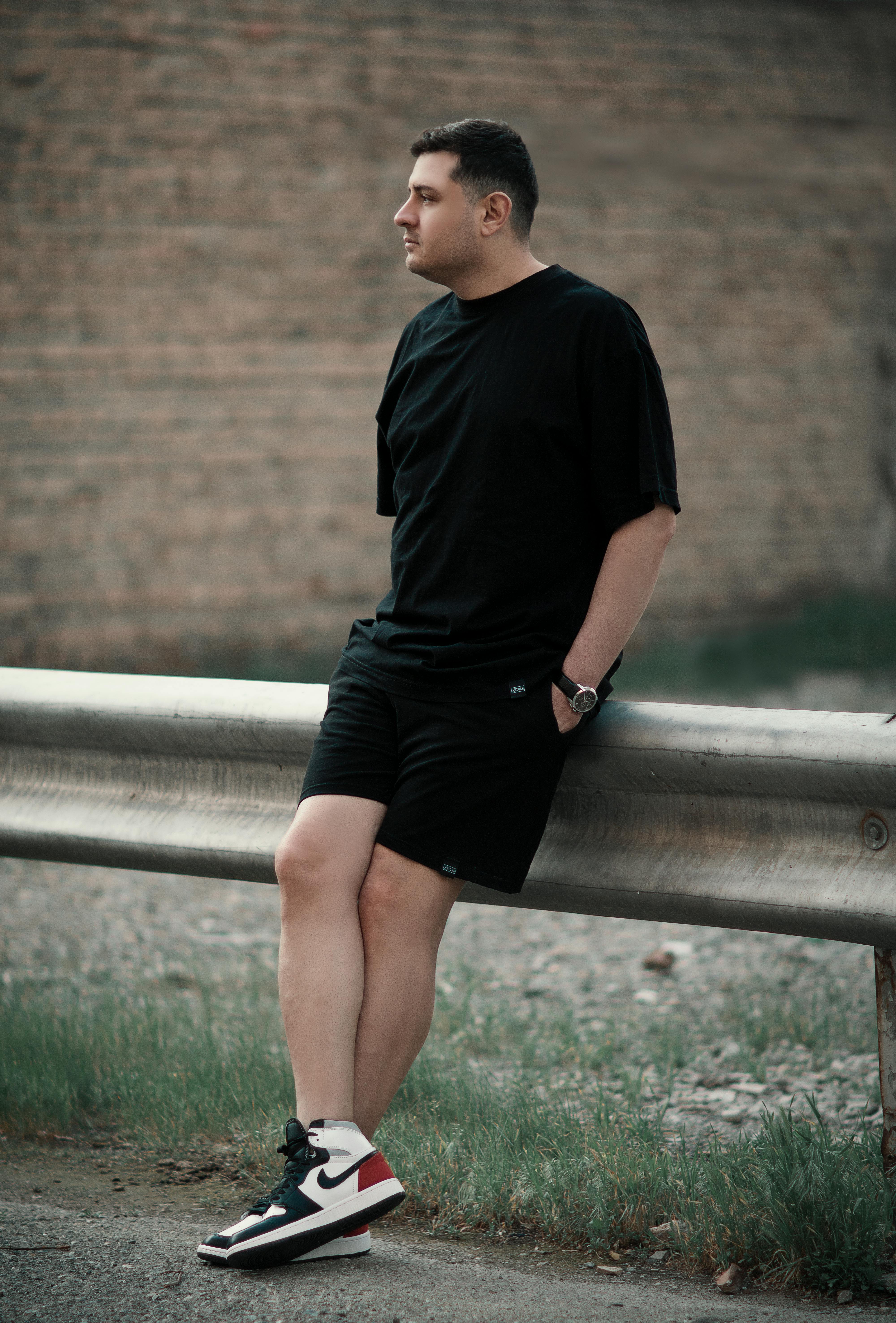 grátis Foto profissional grátis de adulto jovem, ao ar livre, arte de rua Foto profissional