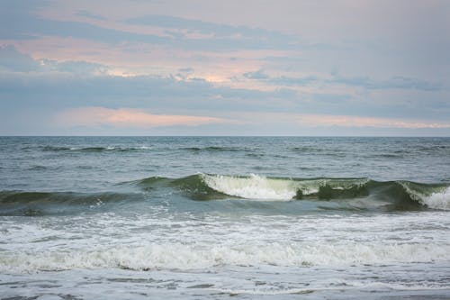 Foto d'estoc gratuïta de alba, horitzó, mar