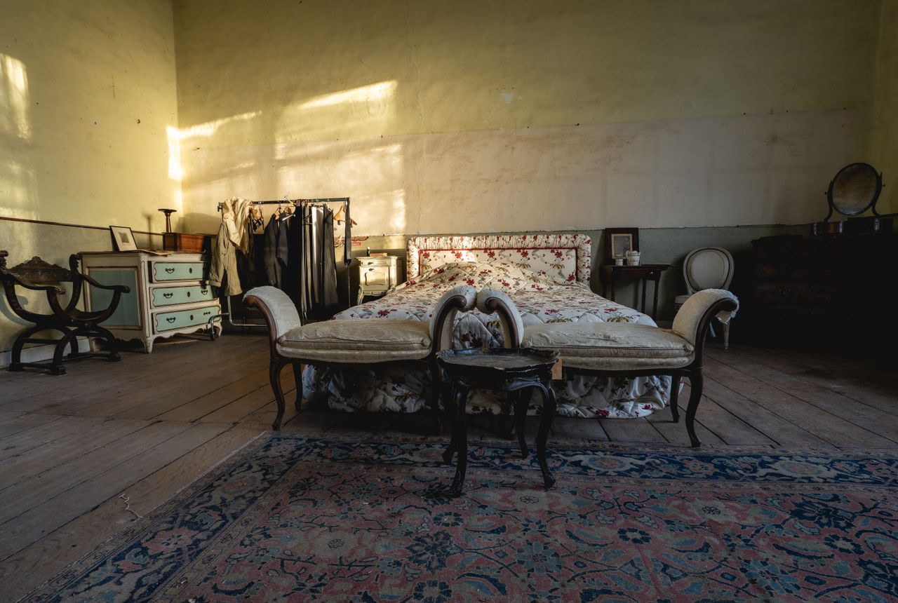 House clearance Stepps — removals work in progress