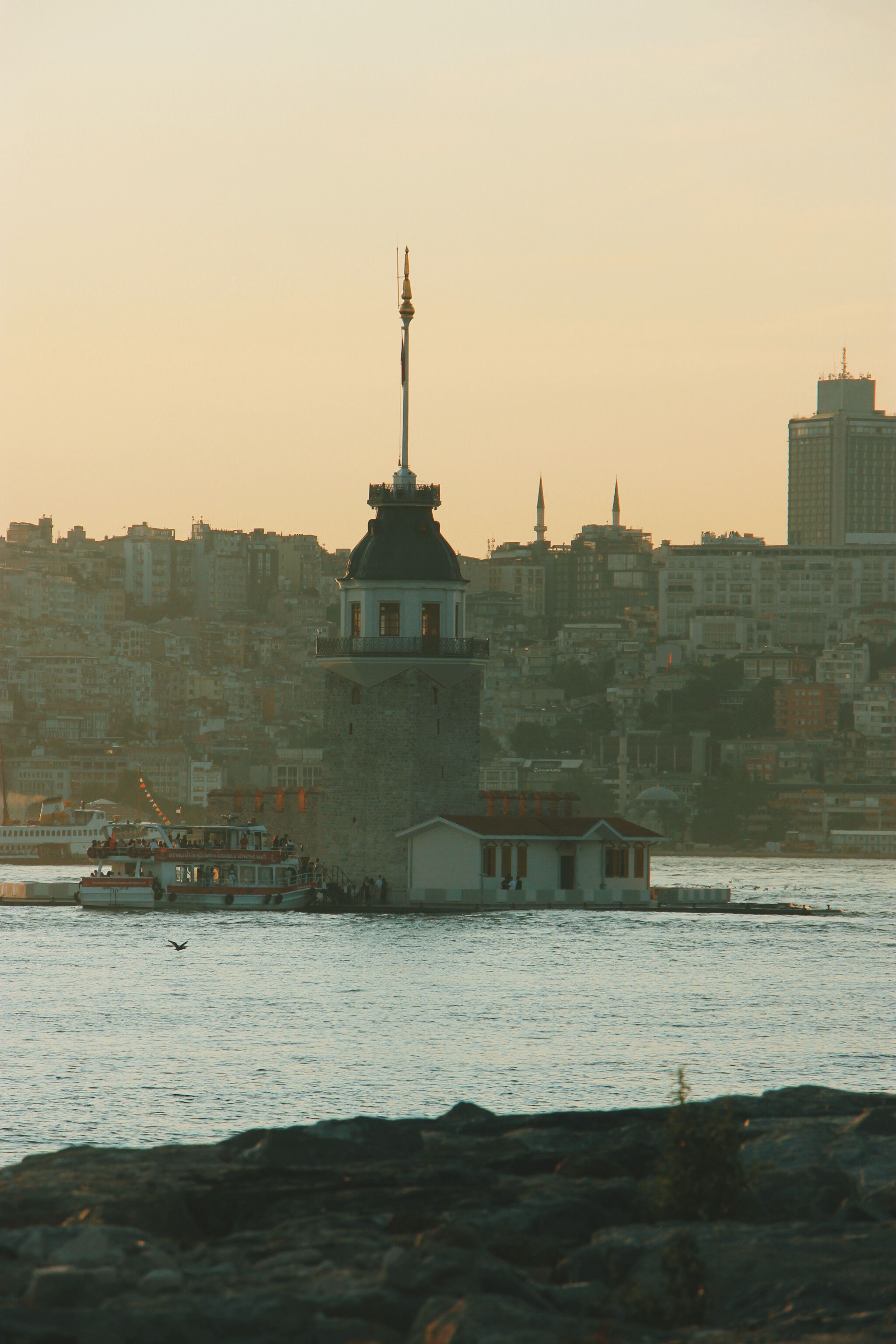 Kiz Kulesi in Istanbul · Free Stock Photo