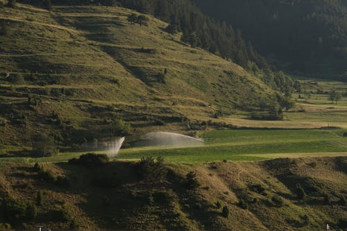 Základová fotografie zdarma na téma farma, hřiště, kopce