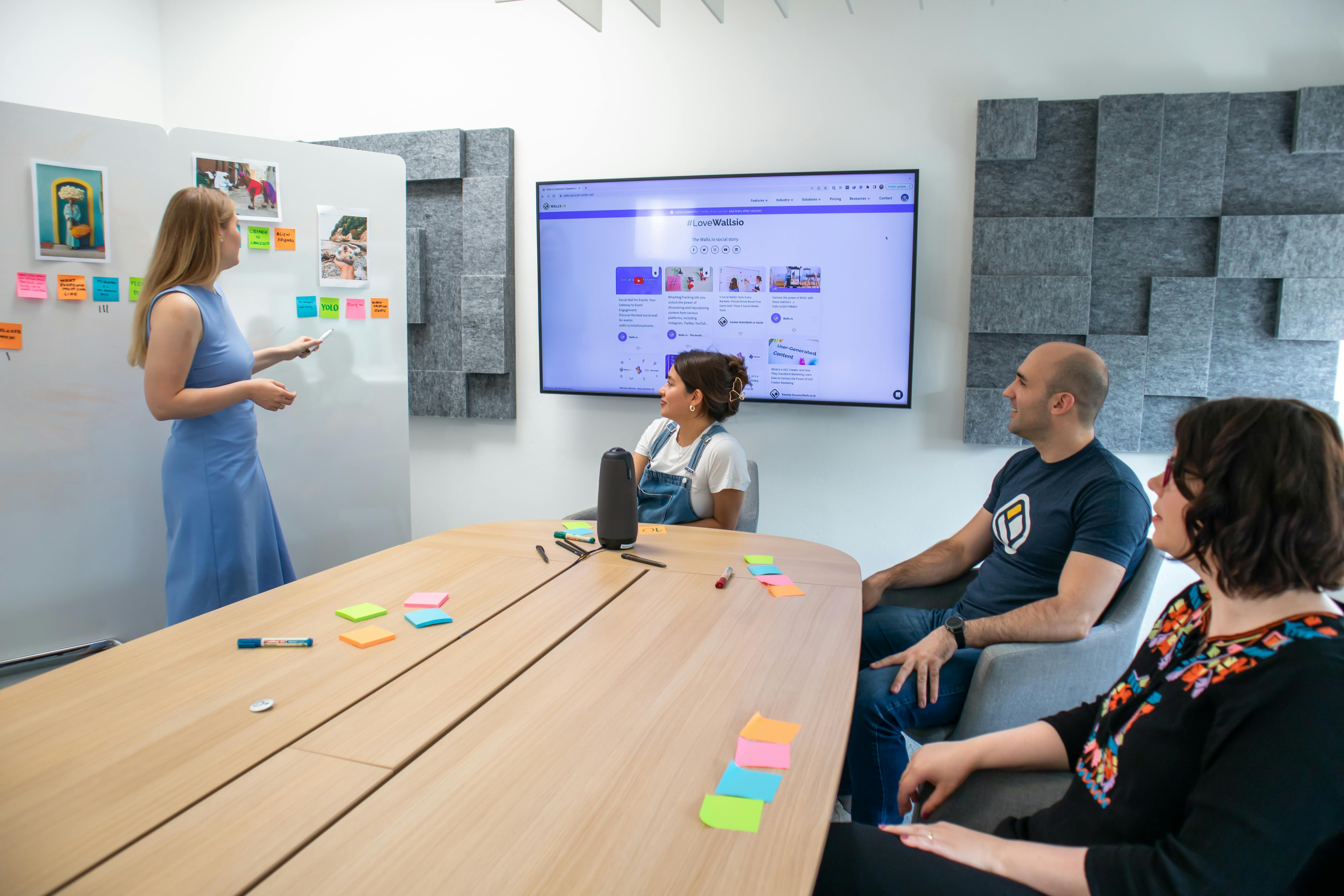 team training session for debt collection professionals - debt collection business