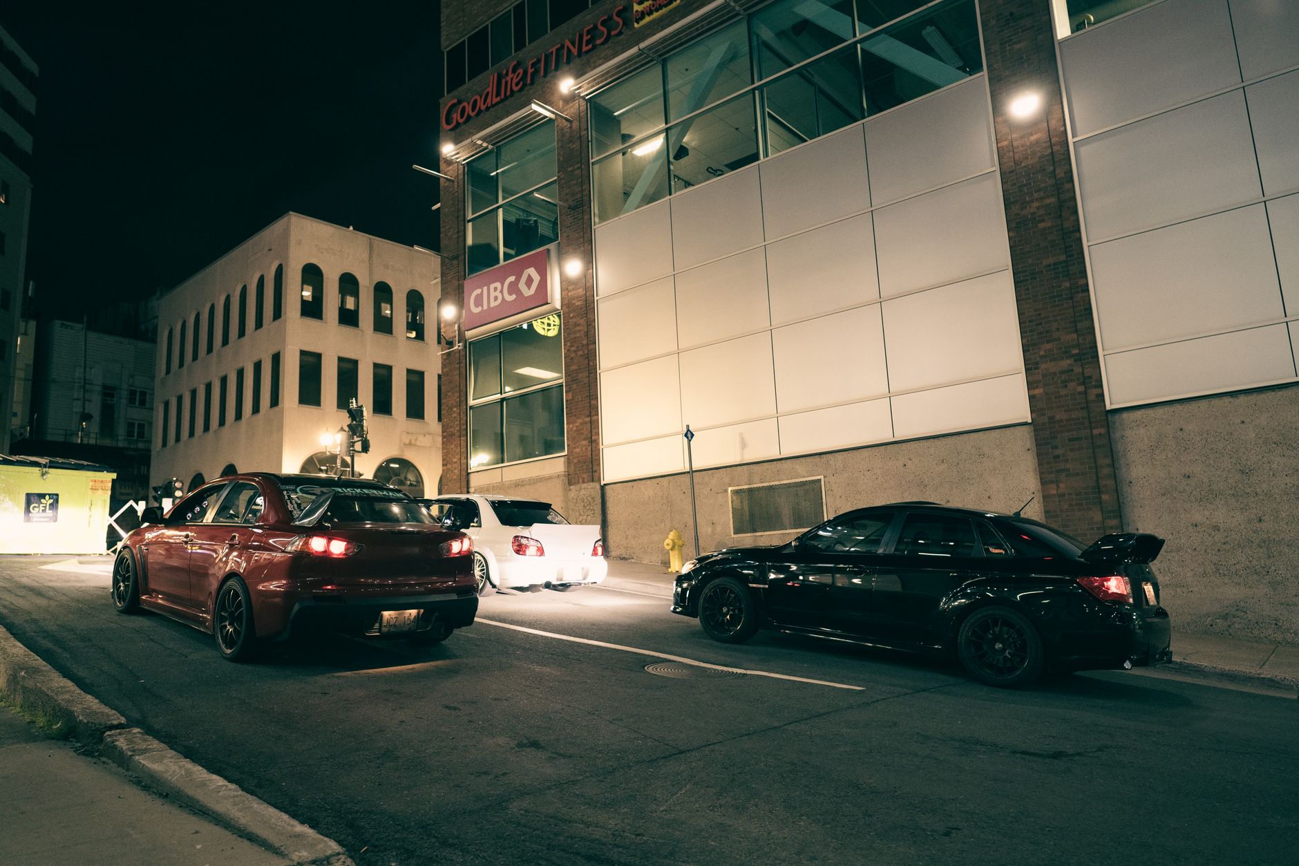 Automotive Duel: Build the Final Bracket