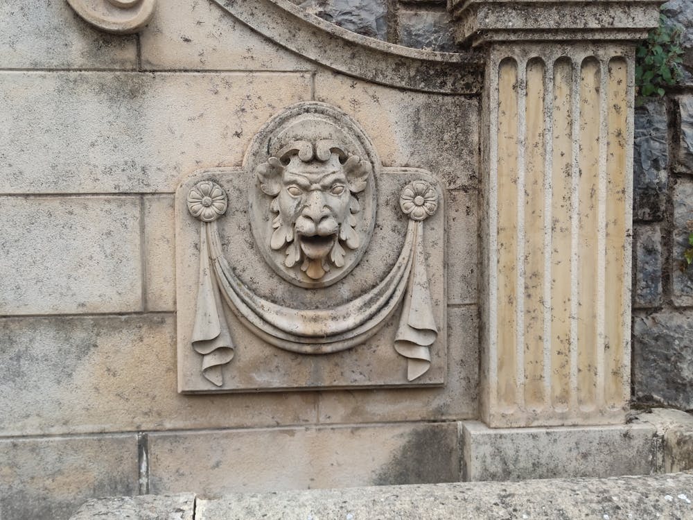 pilar de la iglesia de San Francisco de Martos