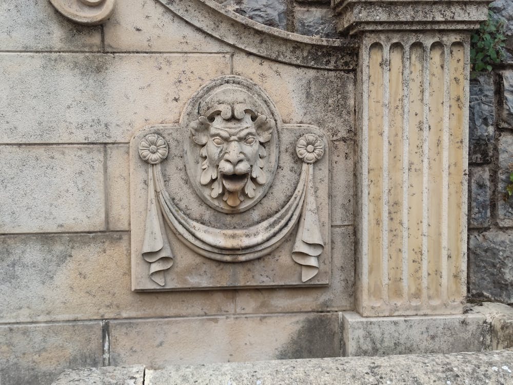 pilar de la iglesia de San Francisco de Martos