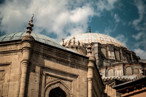 Free Historical architecture of Sehzade Mosque, Ottoman style in Istanbul, Türkiye, under a blue sky. Stock Photo