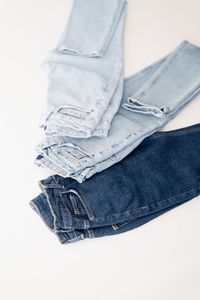 Cropped trousers — Dmitriy Steinke on Pexels