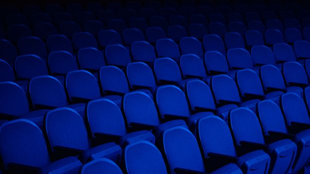 'Blue Dot Fever': Why Canadians Are Being More Selective at Concerts