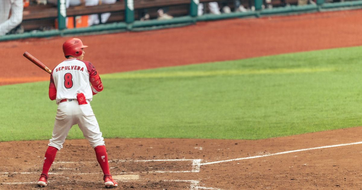MLB Playoff Race August 2026: Standings, Braves Surge, Brewers Pull Away, and Padres Positioning as October Approaches